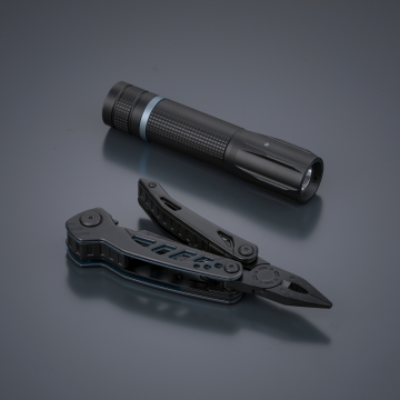 Optima Color set II: multitool și lanternă mică